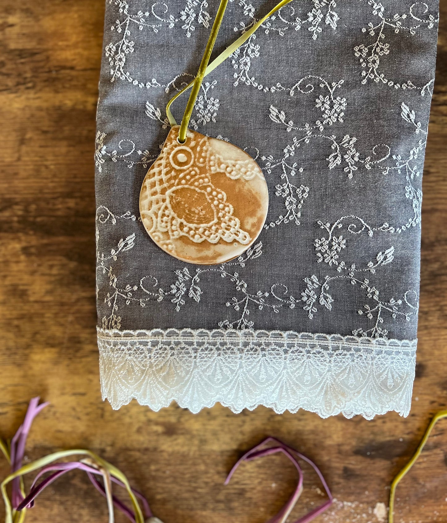 Kensington Barry x SKC Keepsake Ceramic Ornament