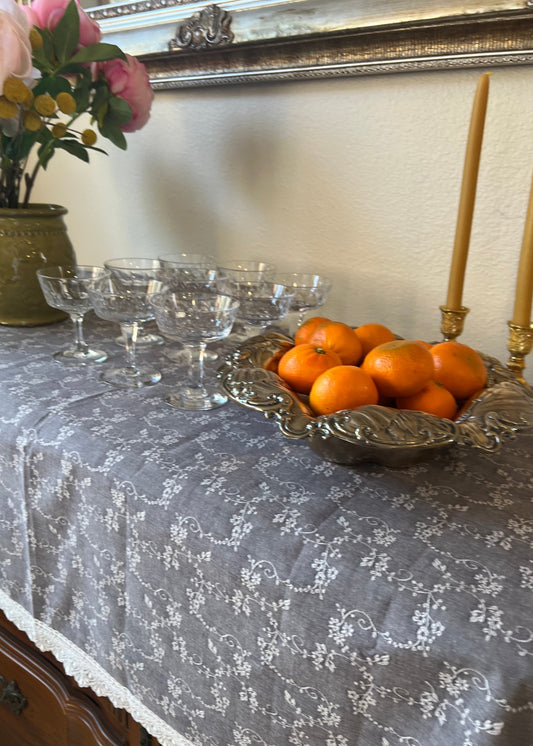 Augusta Lace Tablecloth - Manor